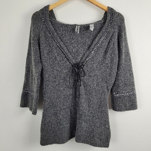 BKE gray wool sequin vneck sweater - Picture 3 of 9